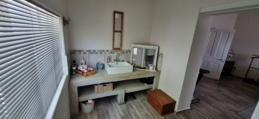4 Bedroom Property for Sale in Porterville Western Cape